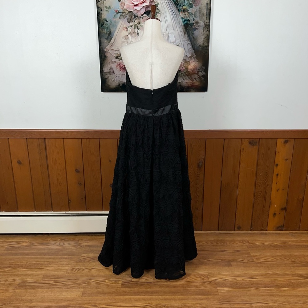 Beautiful Adrianna Papell Pleat Bodice Rosette Gown! - Picture 5 of 7